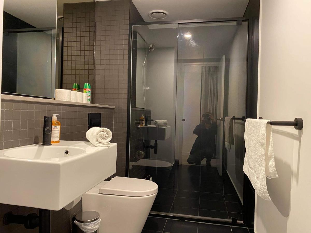 2 Bed 2 Bath Luxury Apartment In Braddon Canberra - Free Heated Pool, Gym, Parking מראה חיצוני תמונה